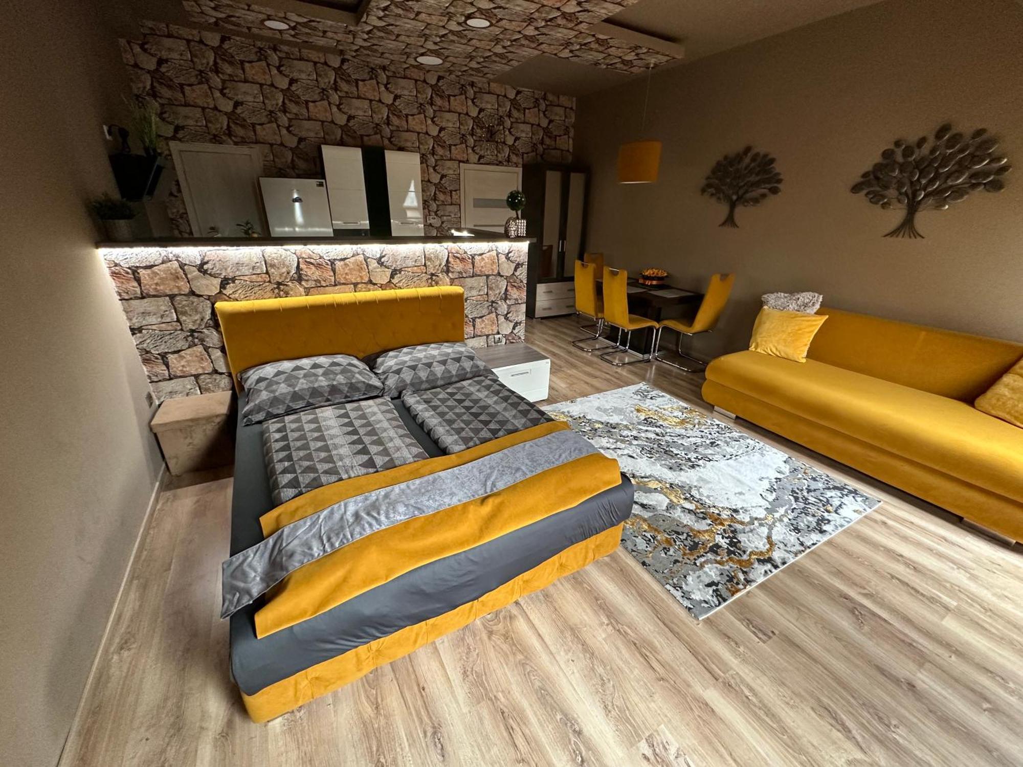 Gold Downtown Apartman Apartment Debrecen Bagian luar foto