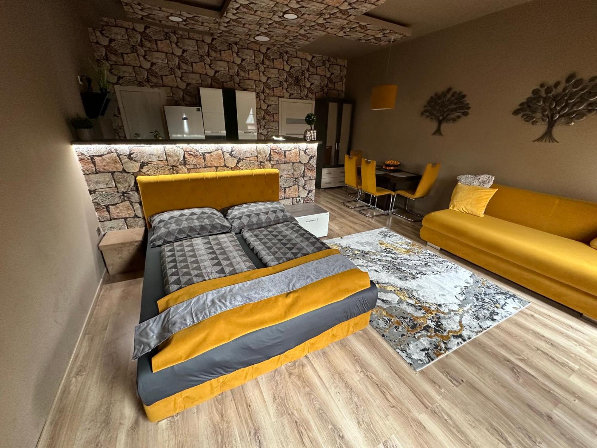 Gold Downtown Apartman Apartment Debrecen Bagian luar foto